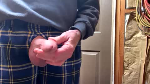 Snapshot of huskey300 chatting on February 2, 2025, 2:56 pm huskey300 online show from February 2, 2025, 2:56 pm