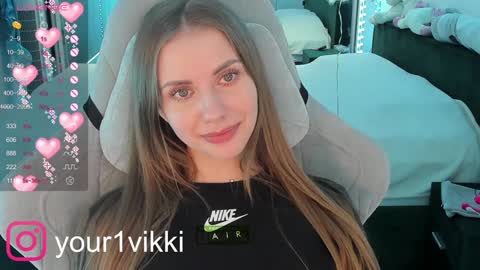 Snapshot of hustleebabyy_vikki chatting on December 5, 2024, 2:31 am Vika online show from December 5, 2024, 2:31 am