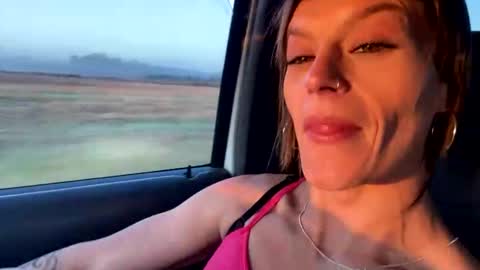 hydiejo777 online show from October 4, 2025, 12:03 pm