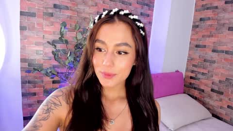 Snapshot of i_am_lucy1 chatting on December 18, 2024, 4:31 am Lucy online show from December 18, 2024, 4:31 am