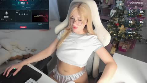 Snapshot of i_want_you_eva chatting on December 4, 2024, 12:47 pm HiI am  EvaPVT is open  online show from December 4, 2024, 12:47 pm