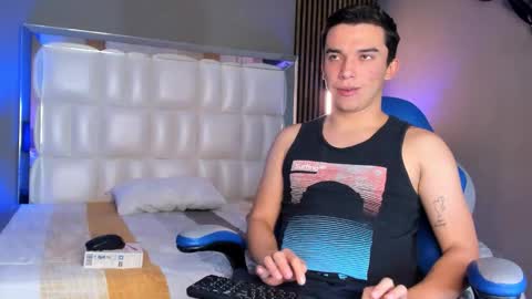 iam_mathias online show from October 18, 2025, 7:36 pm