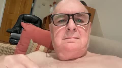 Snapshot of ian53a chatting on January 18, 2025, 12:57 pm ian53a - mature UK man for same online show from January 18, 2025, 12:57 pm