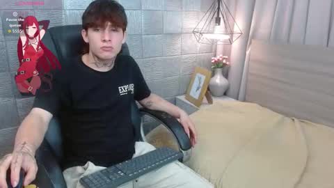 Snapshot of iancute_ chatting on September 14, 2025, 8:19 pm ian online show from September 14, 2025, 8:19 pm