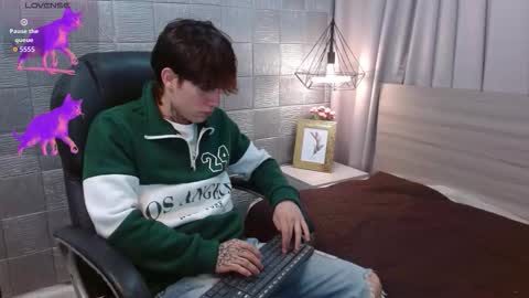 Snapshot of iancute_ chatting on October 1, 2025, 6:14 pm ian online show from October 1, 2025, 6:14 pm