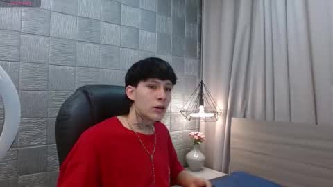 Snapshot of iancute_ chatting on October 14, 2025, 2:07 pm ian online show from October 14, 2025, 2:07 pm