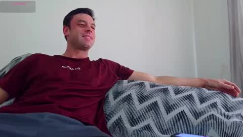 Snapshot of ibovegas chatting on September 29, 2025, 12:10 pm Laura e Augusto online show from September 29, 2025, 12:10 pm