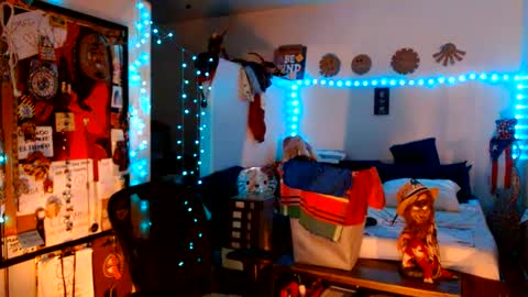 Snapshot of ibpms247 chatting on October 4, 2025, 7:28 am PMS online show from October 4, 2025, 7:28 am