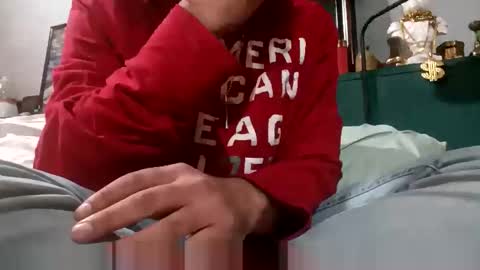 icefunky online show from November 19, 2025, 8:47 am