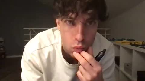 Snapshot of icyninesix chatting on December 16, 2024, 12:59 am icyninesix online show from December 16, 2024, 12:59 am