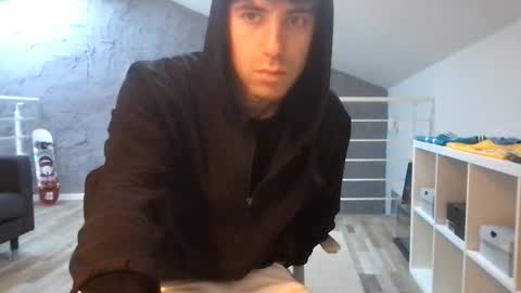 Snapshot of icyninesix chatting on December 25, 2024, 9:45 am icyninesix online show from December 25, 2024, 9:45 am