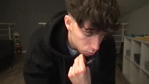 Snapshot of icyninesix chatting on December 28, 2024, 11:05 pm icyninesix online show from December 28, 2024, 11:05 pm