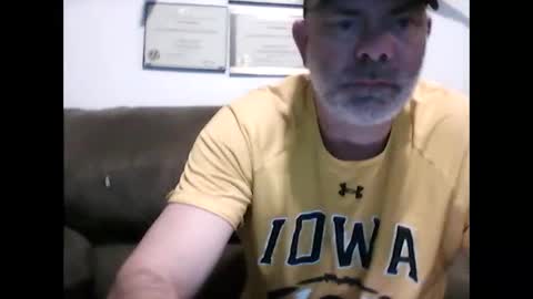 Snapshot of idkwhyidothis348732 chatting on February 14, 2025, 12:14 pm idkwhyidothis348732 online show from February 14, 2025, 12:14 pm