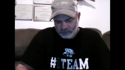 Snapshot of idkwhyidothis348732 chatting on February 27, 2025, 11:52 am idkwhyidothis348732 online show from February 27, 2025, 11:52 am