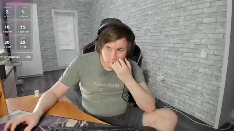 Snapshot of iliaskrislove chatting on February 13, 2025, 5:16 am iliaskris online show from February 13, 2025, 5:16 am