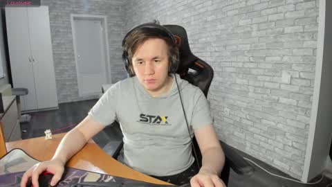 Snapshot of iliaskrislove chatting on February 19, 2025, 1:18 am iliaskris online show from February 19, 2025, 1:18 am