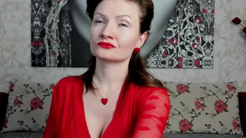 Snapshot of illegalbeauty87 chatting on February 6, 2025, 2:11 am Ingrid or more easier...Miss  GoDDess Mistress online show from February 6, 2025, 2:11 am