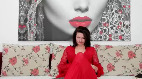 Snapshot of illegalbeauty87 chatting on October 3, 2025, 12:29 am Ingrid or more easier...Miss  GoDDess Mistress online show from October 3, 2025, 12:29 am