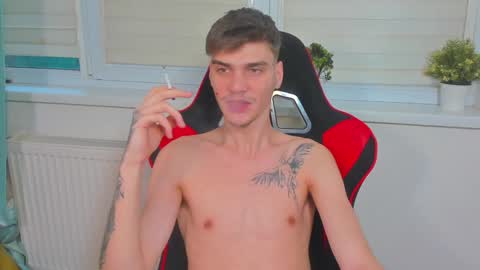 Snapshot of illusions888 chatting on December 9, 2024, 12:40 pm D-Illusion online show from December 9, 2024, 12:40 pm