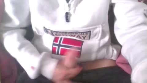 Snapshot of ilovebigass04 chatting on November 16, 2025, 7:58 am yunstud online show from November 16, 2025, 7:58 am