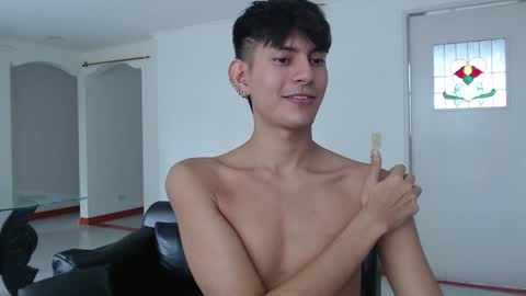 Snapshot of im_davo23 chatting on January 16, 2025, 8:36 pm Davo online show from January 16, 2025, 8:36 pm