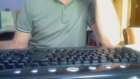 Snapshot of imaussiechris chatting on February 20, 2025, 2:51 am Aussie Guy online show from February 20, 2025, 2:51 am