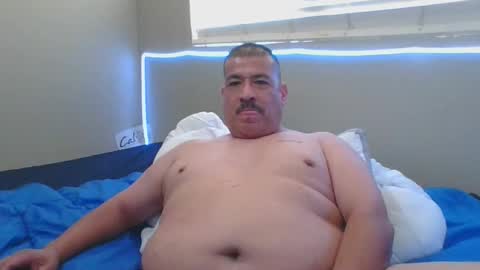 Snapshot of imbackmandosuknw chatting on February 11, 2025, 6:11 pm imbackmandosuknw online show from February 11, 2025, 6:11 pm