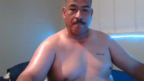 Snapshot of imbackmandosuknw chatting on September 15, 2025, 5:18 am imbackmandosuknw online show from September 15, 2025, 5:18 am