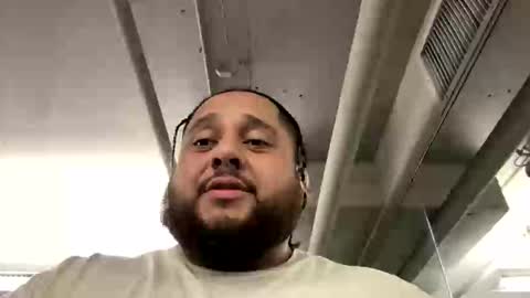 imbbyboy online show from October 1, 2025, 9:26 am