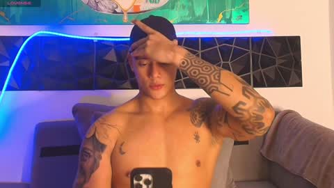 Snapshot of imconor chatting on January 7, 2025, 12:03 am imconor online show from January 7, 2025, 12:03 am