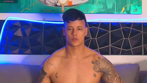 Snapshot of imconor chatting on January 15, 2025, 10:35 pm imconor online show from January 15, 2025, 10:35 pm