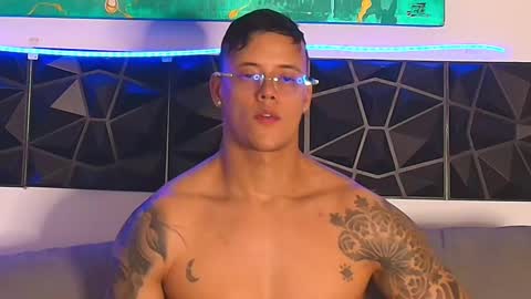 Snapshot of imconor chatting on February 25, 2025, 9:46 pm imconor online show from February 25, 2025, 9:46 pm