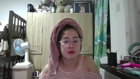 Snapshot of immaculate02 chatting on December 7, 2024, 2:53 am Immaculate02 online show from December 7, 2024, 2:53 am