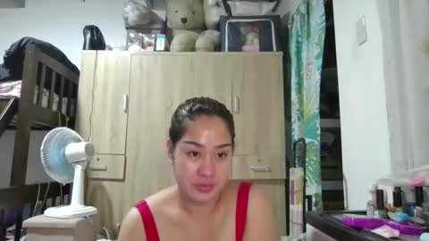 Snapshot of immaculate02 chatting on January 19, 2025, 3:10 pm Immaculate02 online show from January 19, 2025, 3:10 pm