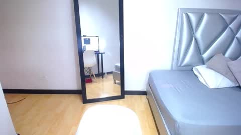 Snapshot of indian_whore18 chatting on March 8, 2025, 6:16 pm indian_whore18 online show from March 8, 2025, 6:16 pm