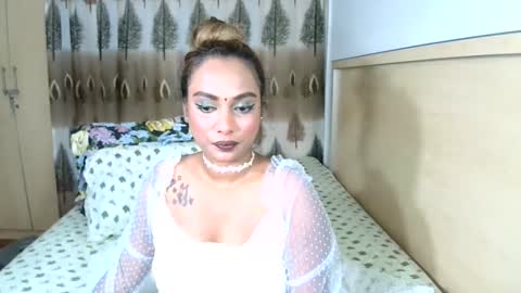 Snapshot of indiansecretlove20 chatting on January 20, 2025, 6:32 pm goddess online show from January 20, 2025, 6:32 pm