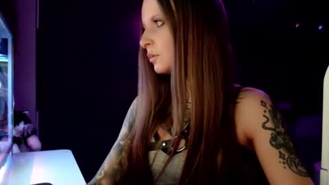 Snapshot of inesdesire chatting on February 12, 2025, 7:45 pm InesDesire online show from February 12, 2025, 7:45 pm