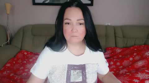 Snapshot of infinity_loveliness chatting on December 3, 2024, 7:21 am Infinity online show from December 3, 2024, 7:21 am