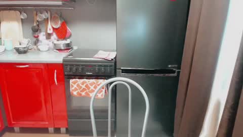 Snapshot of infinity_loveliness chatting on December 10, 2024, 10:38 am Infinity online show from December 10, 2024, 10:38 am