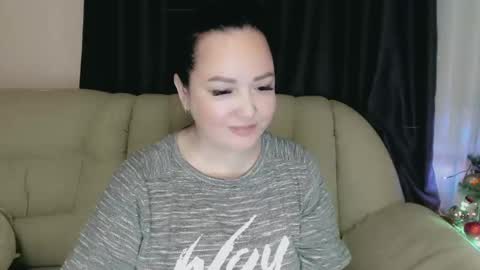 Snapshot of infinity_loveliness chatting on January 2, 2025, 2:13 pm Infinity online show from January 2, 2025, 2:13 pm