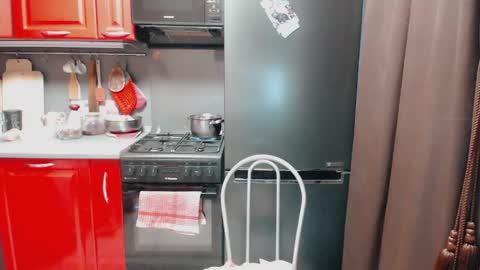 Snapshot of infinity_loveliness chatting on January 7, 2025, 7:20 am Infinity online show from January 7, 2025, 7:20 am