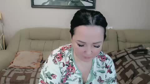 Snapshot of infinity_loveliness chatting on January 28, 2025, 7:11 am Infinity online show from January 28, 2025, 7:11 am