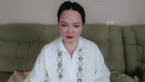 Snapshot of infinity_loveliness chatting on February 27, 2025, 10:48 am Infinity online show from February 27, 2025, 10:48 am