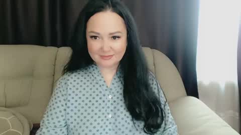 Snapshot of infinity_loveliness chatting on March 8, 2025, 7:49 am Infinity online show from March 8, 2025, 7:49 am