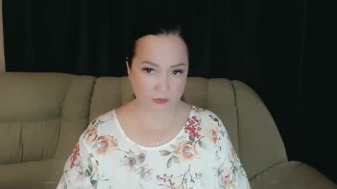 Snapshot of infinity_loveliness chatting on October 5, 2025, 6:23 am Infinity online show from October 5, 2025, 6:23 am