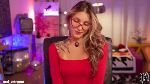 Snapshot of informal_ chatting on October 17, 2025, 8:55 pm MAL ---  online show from October 17, 2025, 8:55 pm