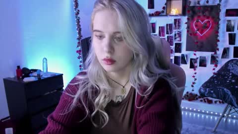 Snapshot of ingannamorte18 chatting on October 19, 2025, 4:18 pm Roki online show from October 19, 2025, 4:18 pm