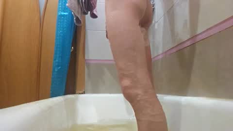 Snapshot of inkedjamesx chatting on October 20, 2025, 7:42 am James online show from October 20, 2025, 7:42 am