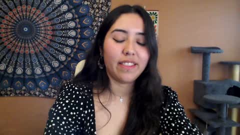 Snapshot of intimatetales chatting on January 27, 2025, 3:39 pm Africa online show from January 27, 2025, 3:39 pm