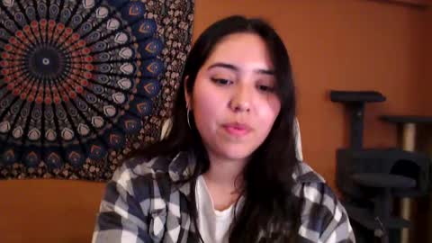 Snapshot of intimatetales chatting on March 3, 2025, 3:53 pm Africa online show from March 3, 2025, 3:53 pm